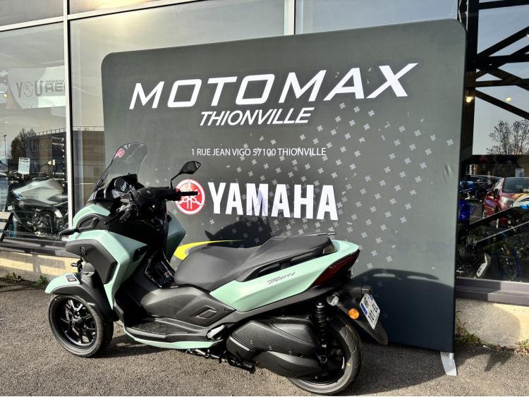 YAMAHA TRICITY 300