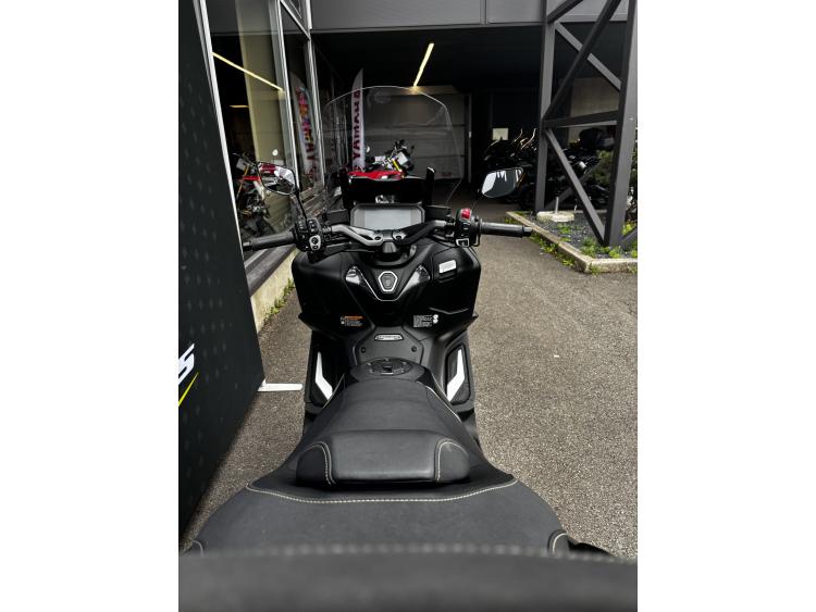 YAMAHA XP T-MAX 560 TECH MAX