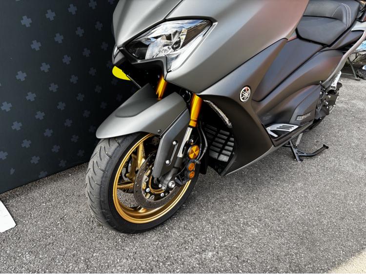 YAMAHA XP T-MAX 560 TECH MAX KAMO